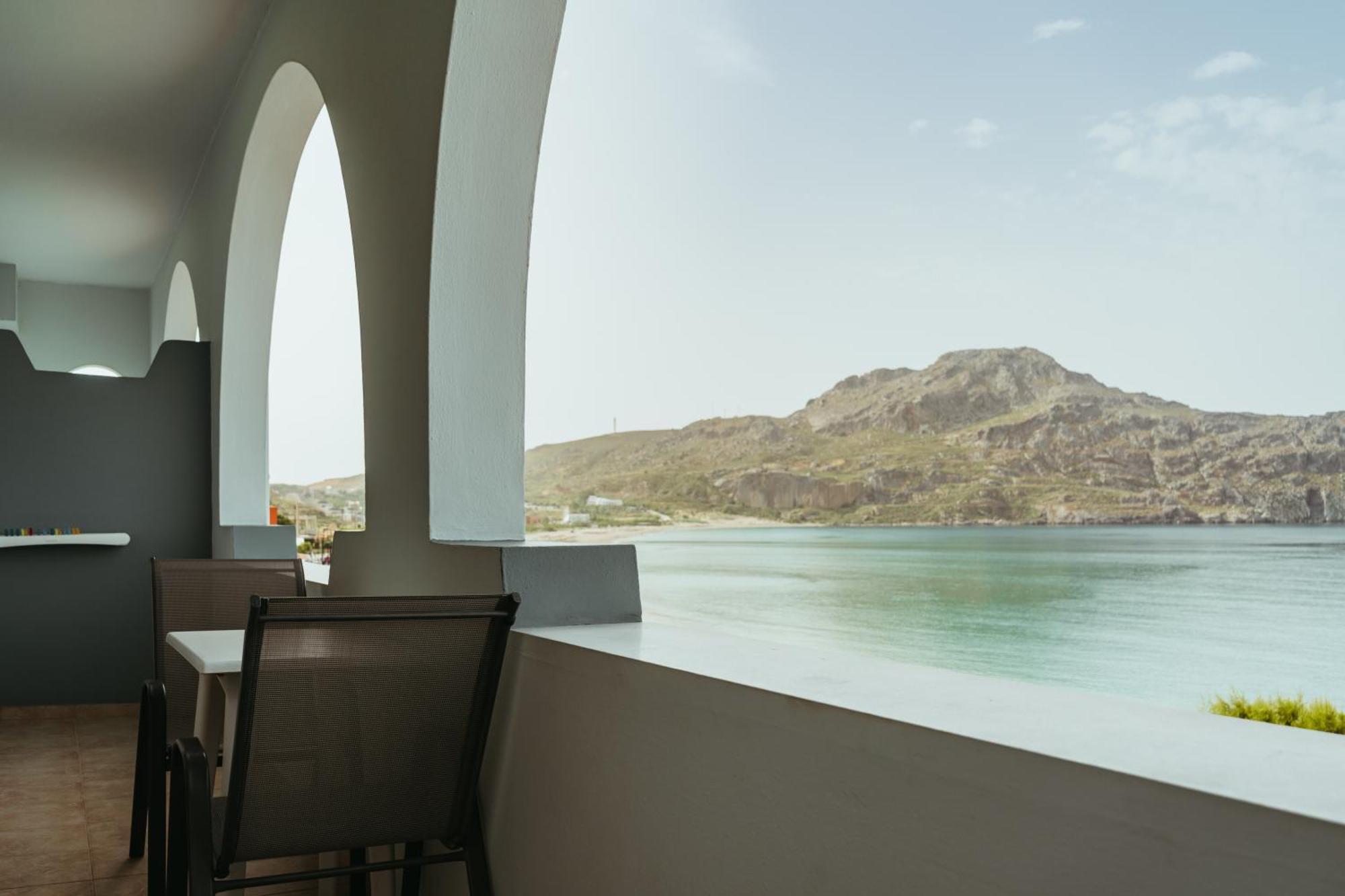 بلاكاس Hotel Livikon المظهر الخارجي الصورة